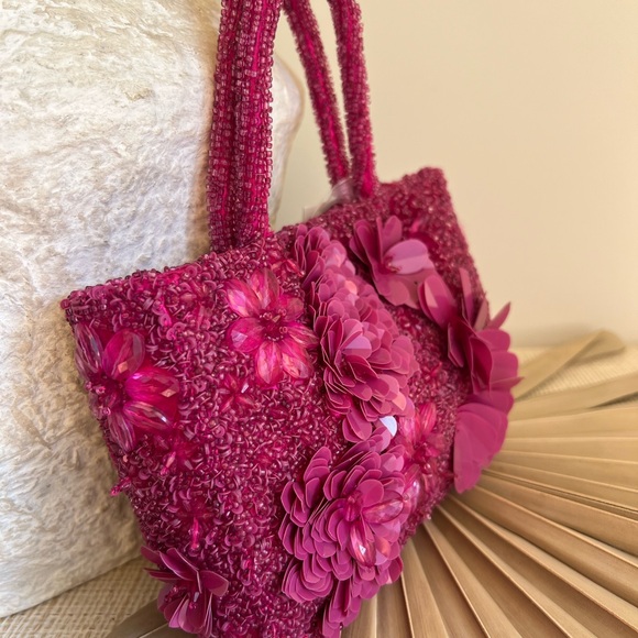 Viral Beaded Bag, Pink & Floral with long Silver Chain, NWT Made In India - Picture 7 of 8